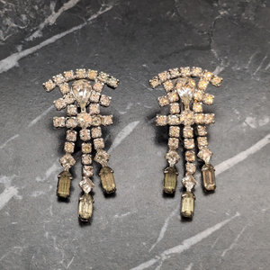 Vintage Art Deco Clear Rhinestone Screw back Earrings