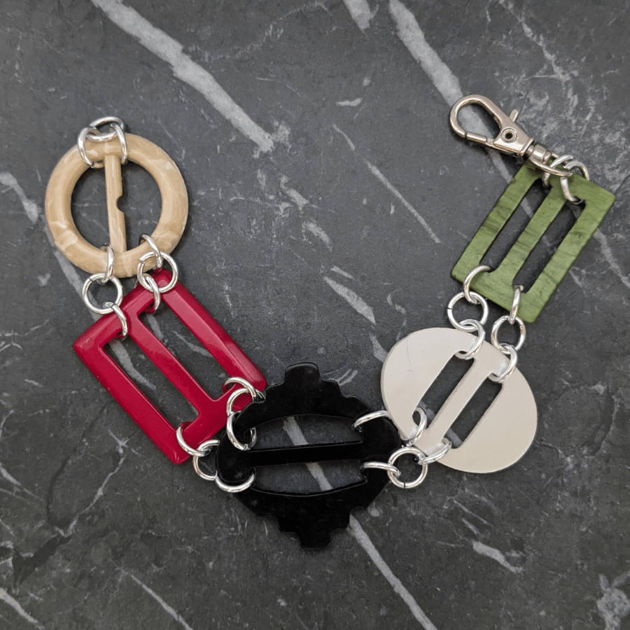 Vintage Red Multi Belt Buckle Bracelet - Image 5