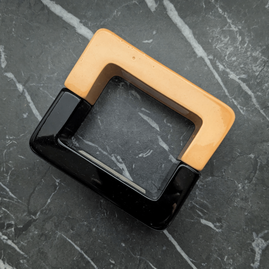 Unusual Vintage Magnetic Pull Apart Chunky Bangle - Image 5