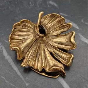Vintage Gold Tone Lotus Flower Leaf Scarf Clip