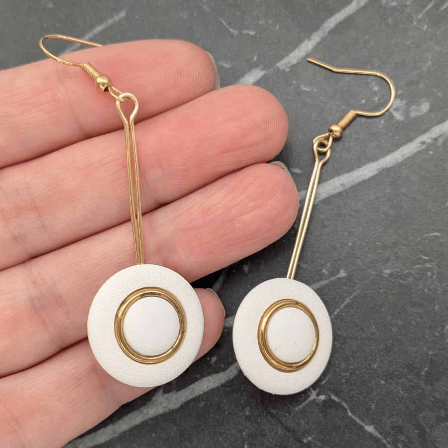 Vintage Button Drop Earrings White and Gold - Image 4