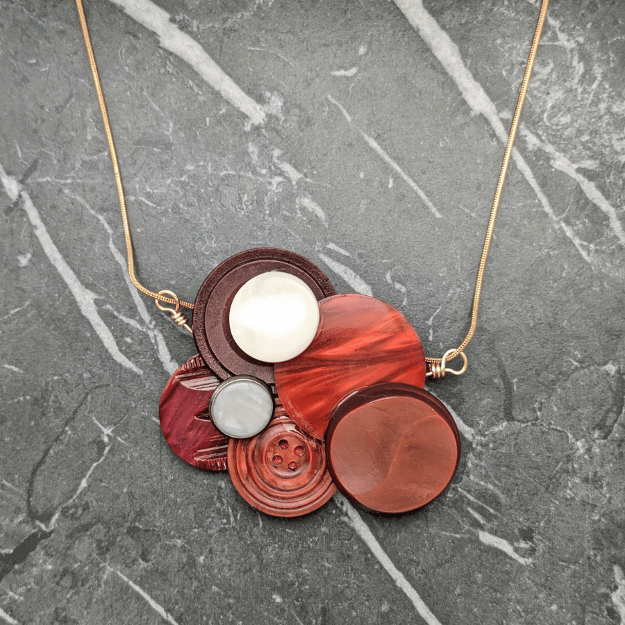 Red Vintage Button Cluster Pendant Necklace - Image 5